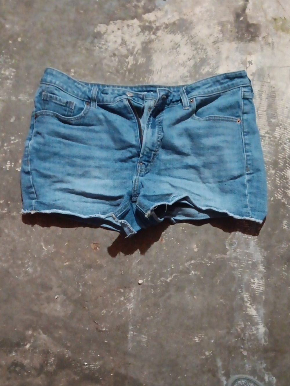 Old Navy Light Blue Denim Cutoff Shorts Hogh Rise Og Straight 16 Size